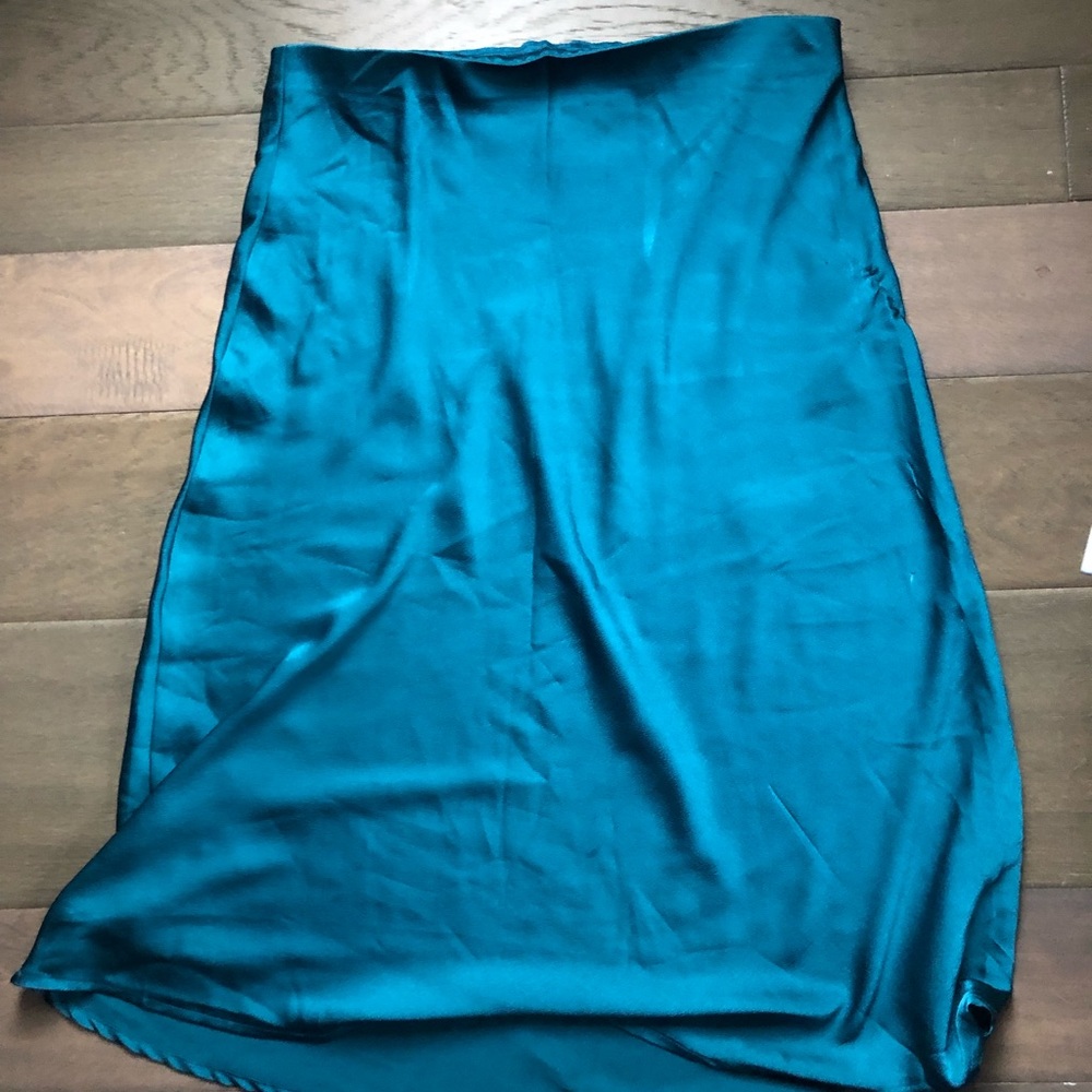 H&M Cute Teal long shirt